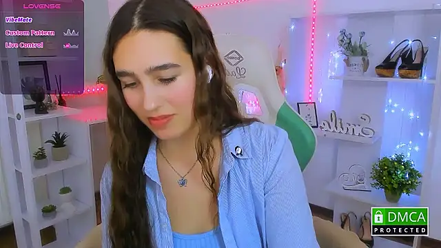 _Eliizabeth_'s cam snapshot