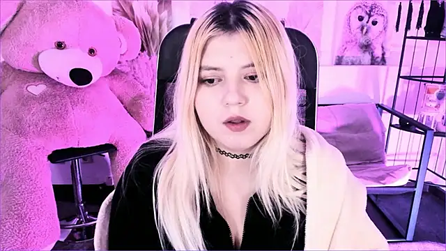 DiaAngell's cam snapshot