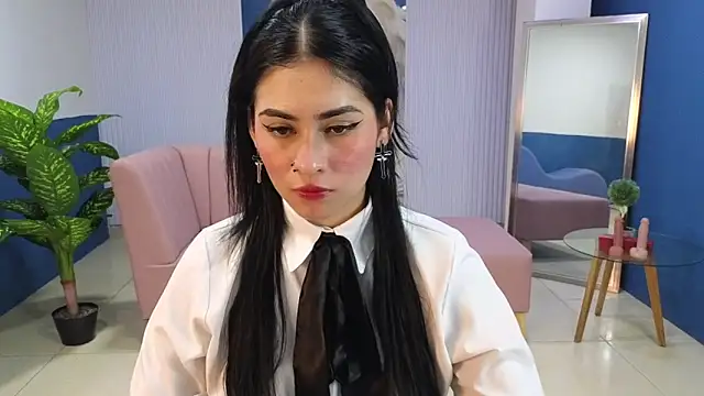 amy_lovelydoll's cam snapshot