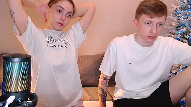 juliaanddima's cam snapshot