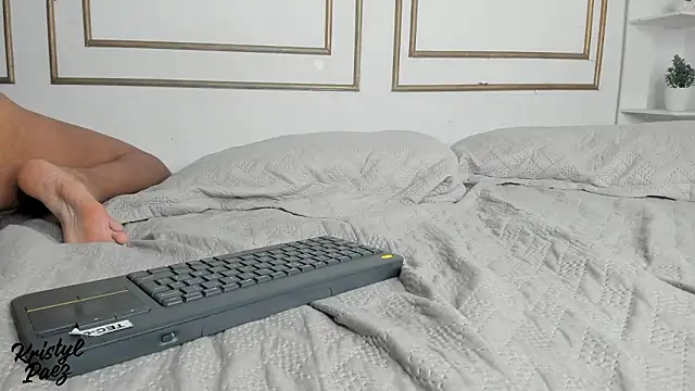 kristyl_paez's cam snapshot