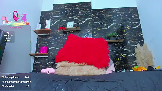 lola_bunny68's cam snapshot