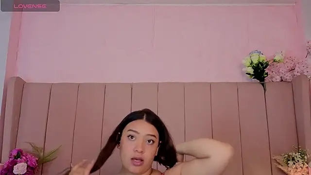 MollyBigBoobs12's cam snapshot