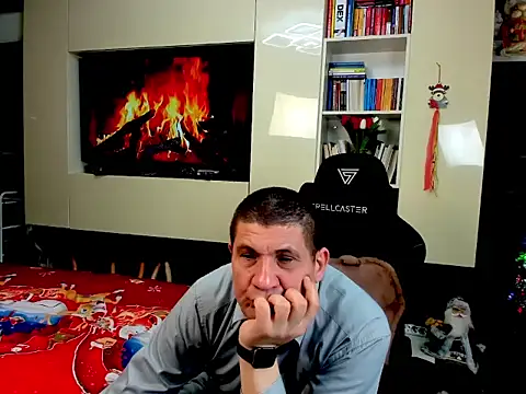 SpartacusDaddy48's cam snapshot