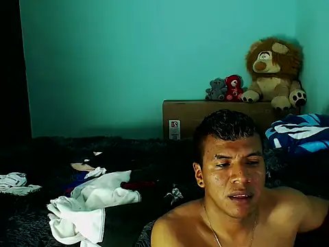 yeison_hoty live sex cam