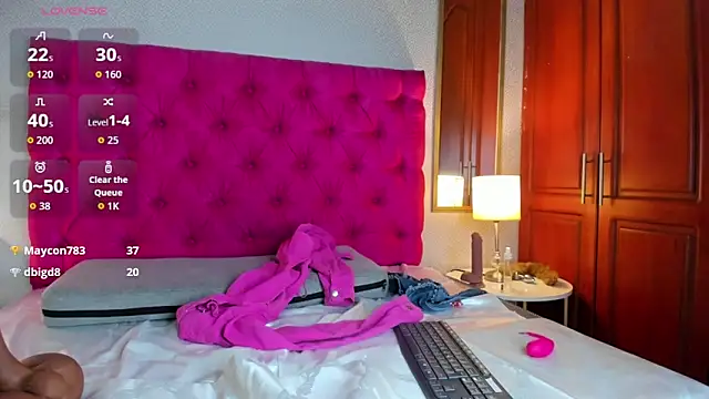 mia_ellieth's cam snapshot