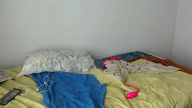 Nellybba's cam snapshot