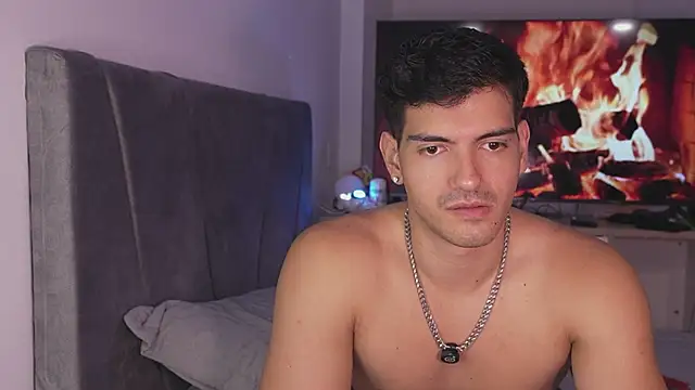 bbbeachboy live sex cam