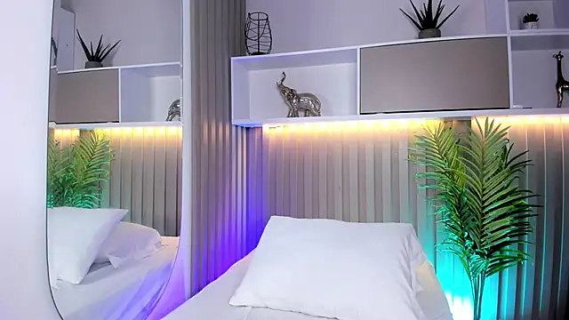 dahianthompson's cam snapshot