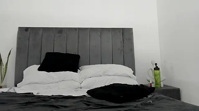 RedNDizzy live sex cam