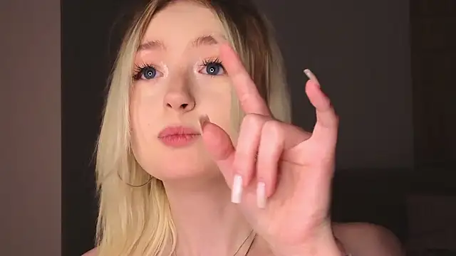 minigirl's cam snapshot