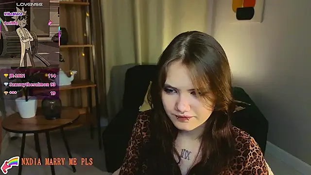 Dilara_xBaby's cam snapshot