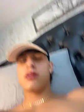 Lander_Cruz live sex cam