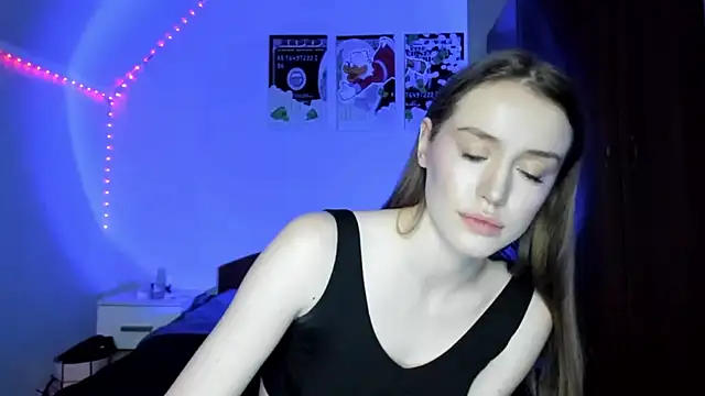 tinyglow's cam snapshot