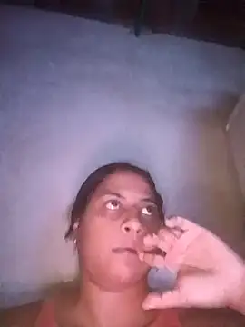 Giselabrunette25's cam snapshot