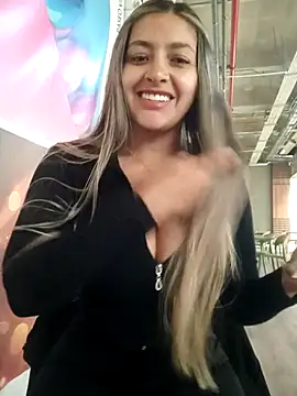 alana_69's cam snapshot