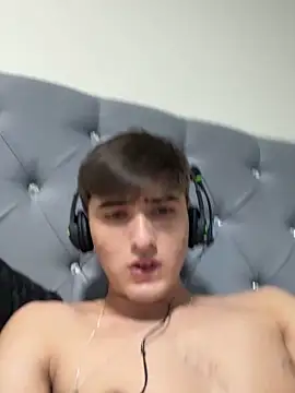 PhilipRich live sex cam