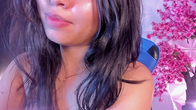 adarna13_ live sex cam