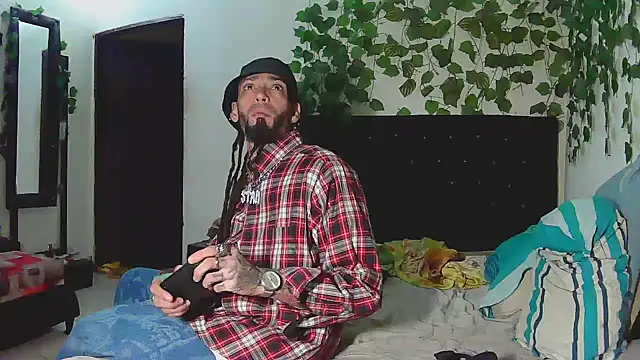 caribbeanlover1's cam snapshot