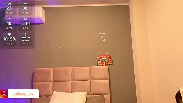 _Ashley_33's cam snapshot