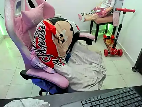 jenniferbodys's cam snapshot