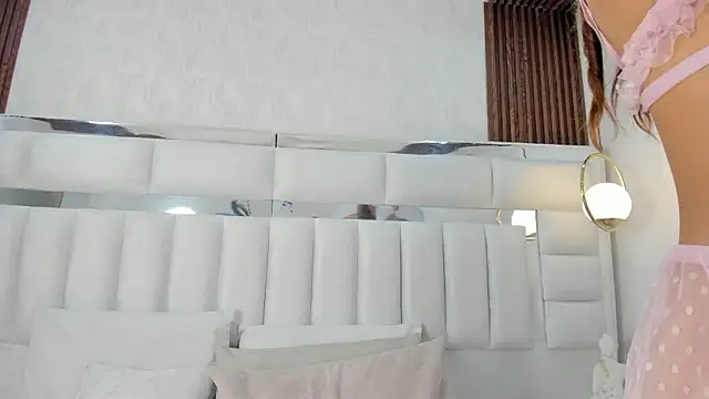 iim_Cloe's cam snapshot