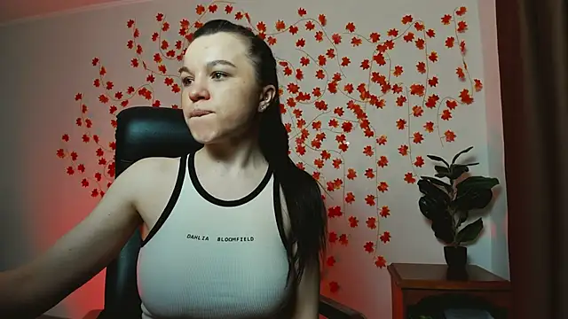 Mia_Mia999's cam snapshot