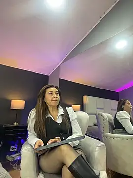 Samantha_Milf__ live sex cam