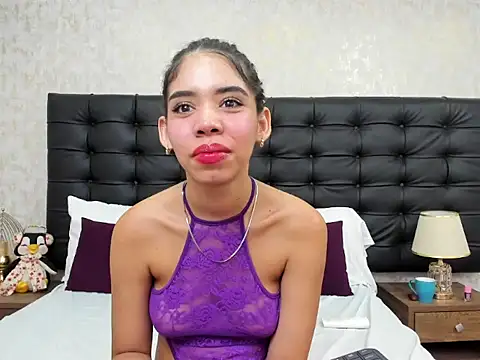 EmaGarcess's cam snapshot