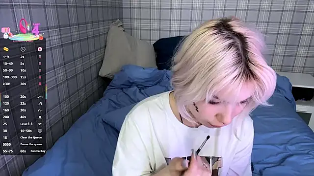 LolaDollyMur's cam snapshot