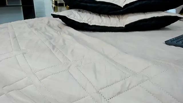 Diosa_exotic live sex cam