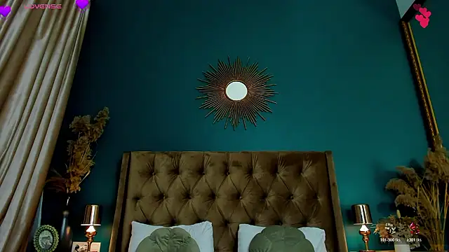 CalyMoon live sex cam