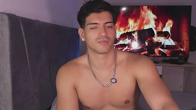 bbbeachboy live sex cam