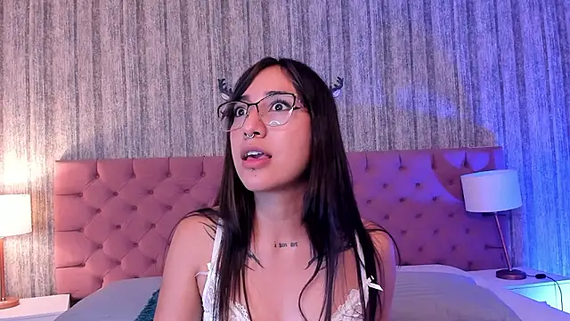 LiaaTurner's cam snapshot