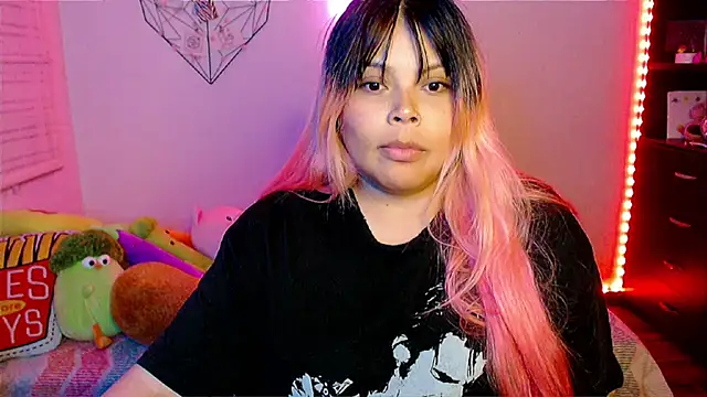 EllieMoonX's cam snapshot