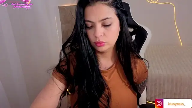 Victoryyy_ live sex cam