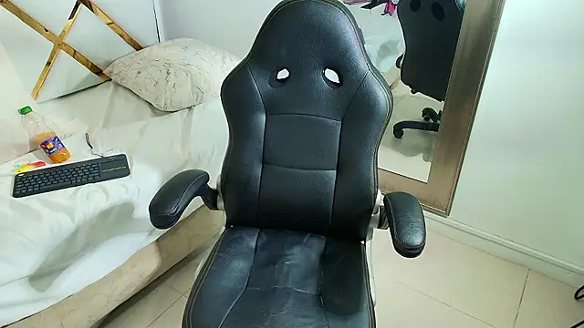 Matilda-Rusou's cam snapshot