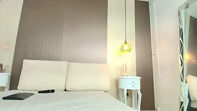 Tiifany_Baker's cam snapshot