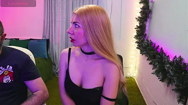 AlisaAleksandr's cam snapshot