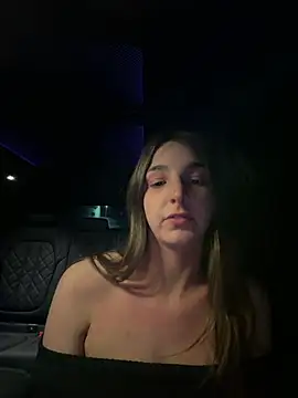 DoriDelux66 live sex cam