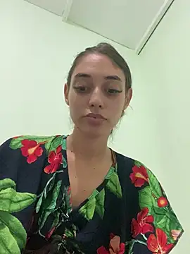 loirinhaaa live sex cam