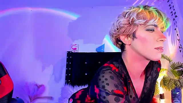 Cooperrosscute233 live sex cam