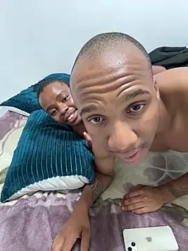 Phoenixxxx01 live sex cam