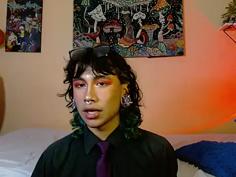 lovely_mathew's cam snapshot