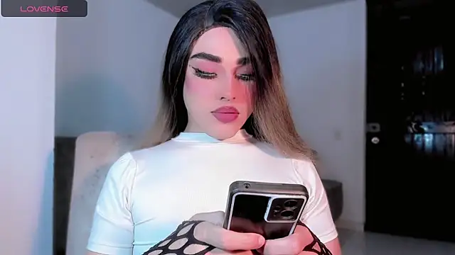 elisadollxr live sex cam