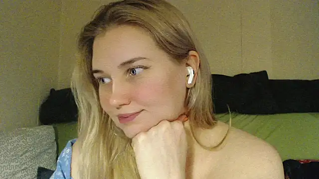 mmmPinUpGirl's cam snapshot