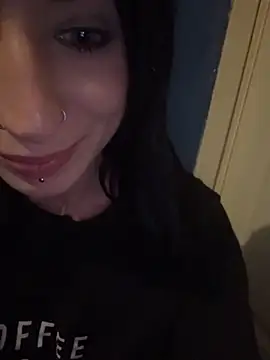 MissMidnightUK's cam snapshot