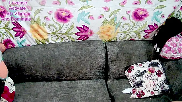 Bonnie_and_wizkhal live sex cam