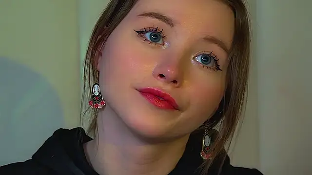 KeiraAsti's cam snapshot