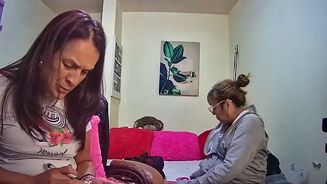 nicoltatiana_'s cam snapshot